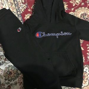 Toddler Boys Champion outfit